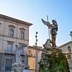 Foto: Scorcio della Fontana - Piazza Tullio De Michele (Raiano) - 6